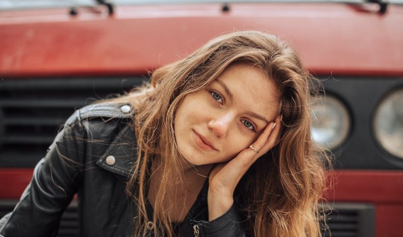 5 Stunning Examples of Dark Brown Hair